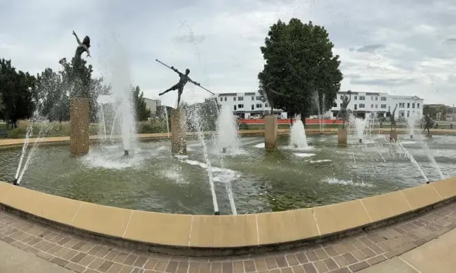 Childrens Fountain Kansas City Northland