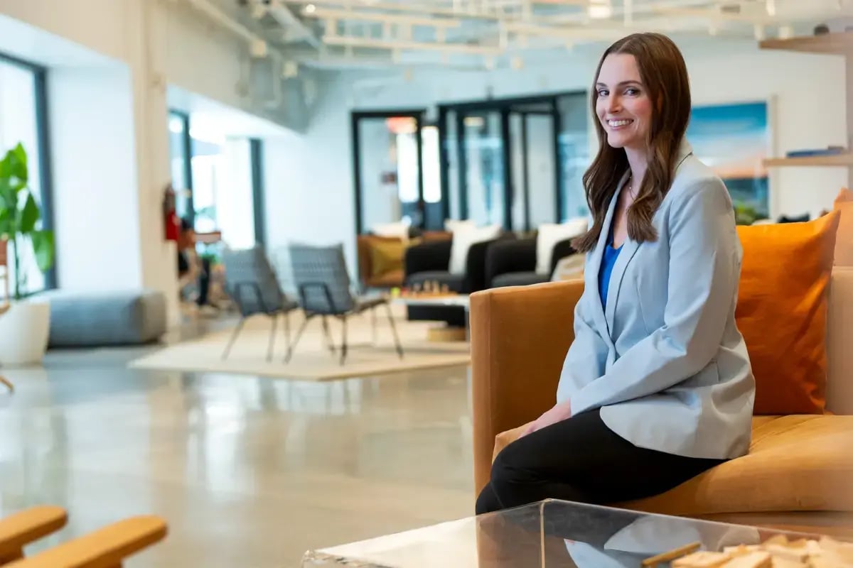 HR professional explaining how to manage difficult employees effectively