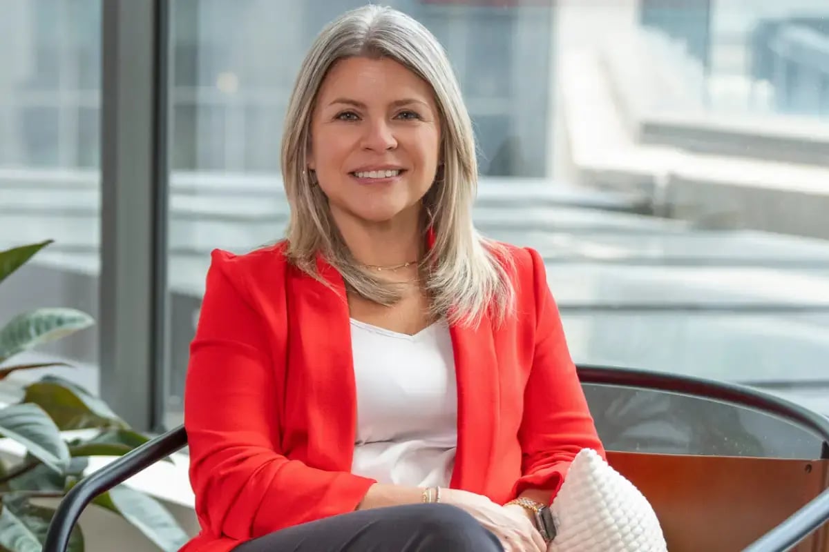 Axcet Director of HR discusses how a returnship program can help women reignite their careers, just in time for Women's History Month.