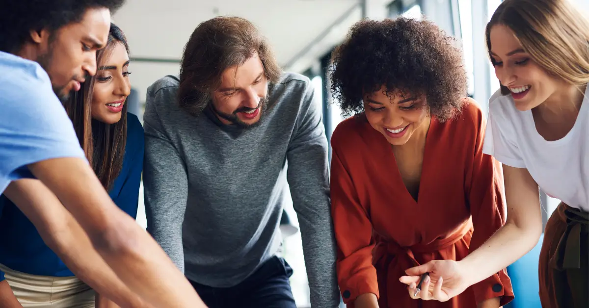 8 Benefits of Diversity in the Workplace