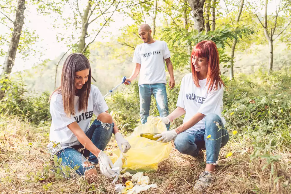 Volunteer Time Off: Paying Employees for Community Service Time