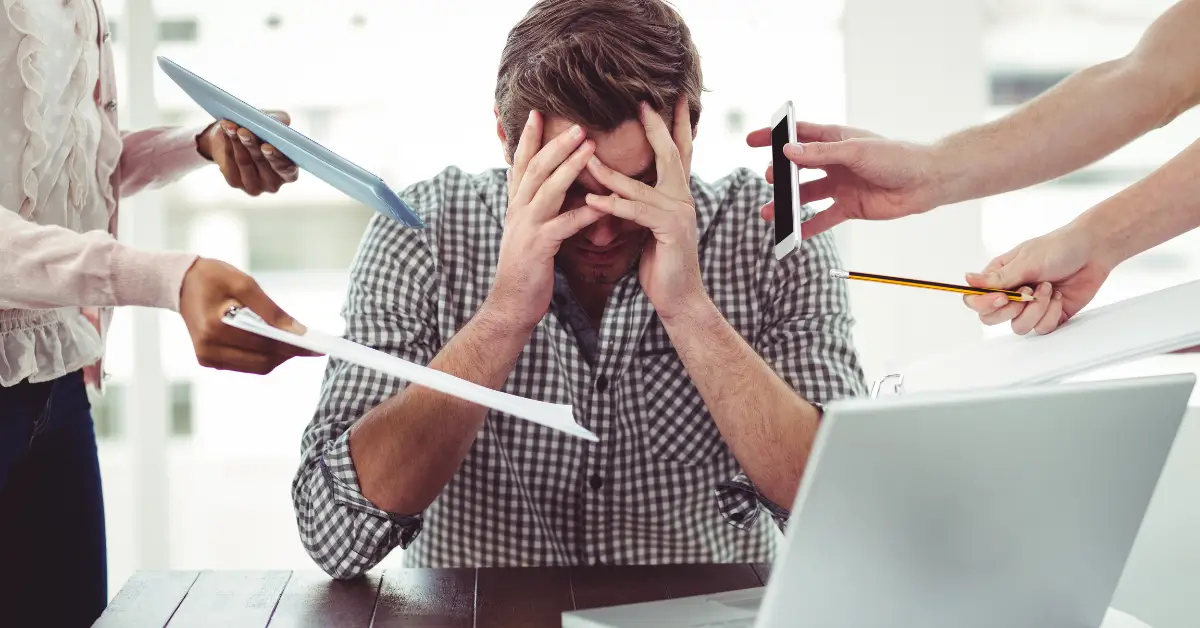 8 HR Issues That Might Be Holding Your Small Business Back